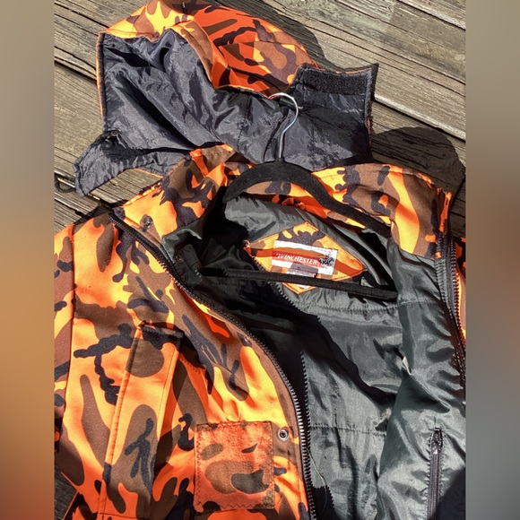 Vintage WINCHESTER ORANGE CAMOUFLAGE HUNTING JACKET w/Removable Hood Sz S UniSex - Picture 13 of 16